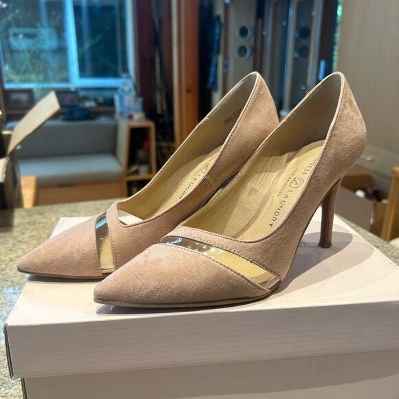 Size 7 Soft Pink Chinese Laundry Los Angeles Women’s Heels - Picture 1 of 10